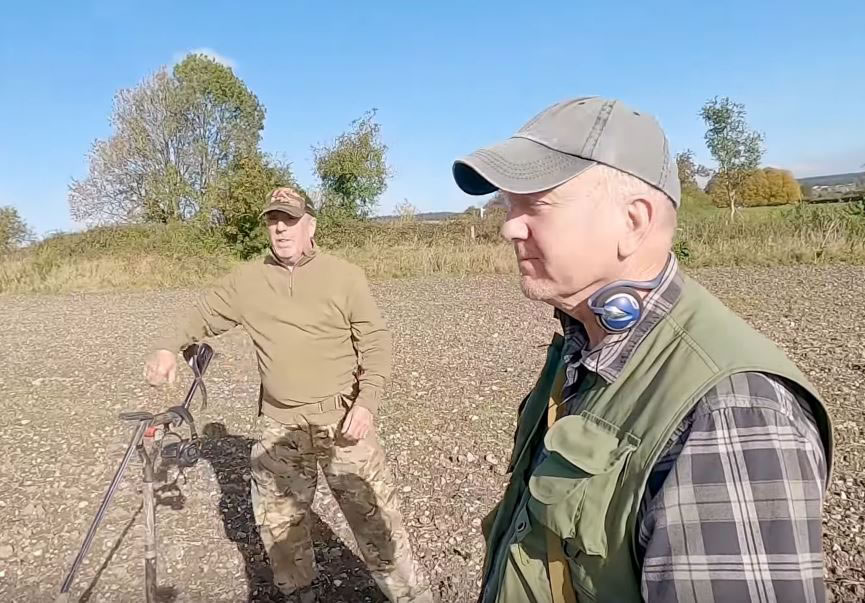 Metal detecting with the experts